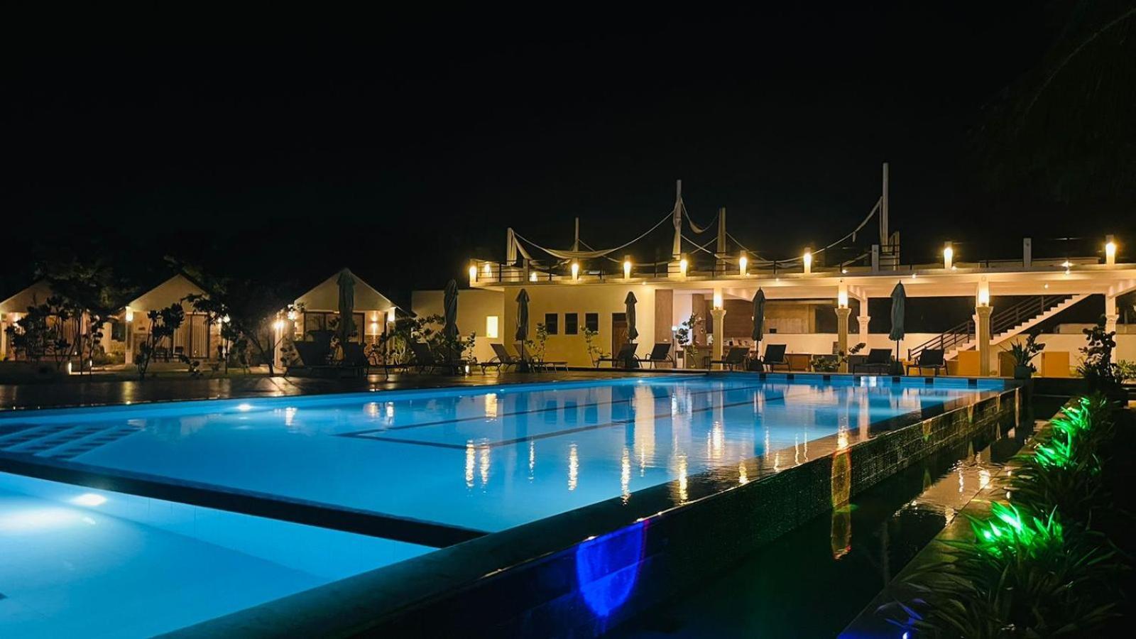 טרינקומאלה Uppuveli Beach By Dsk מראה חיצוני תמונה